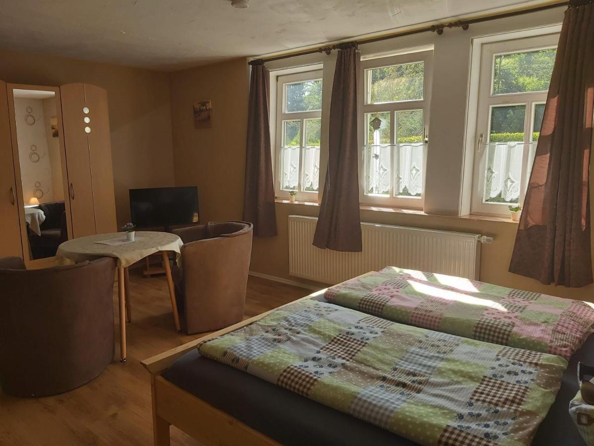 Ferienapartmenthaus Am Rittertor Stolberg  ภายนอก รูปภาพ