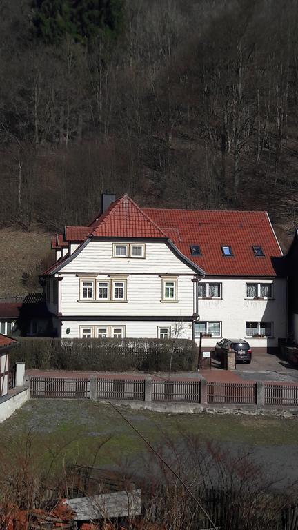 Ferienapartmenthaus Am Rittertor Stolberg  ภายนอก รูปภาพ